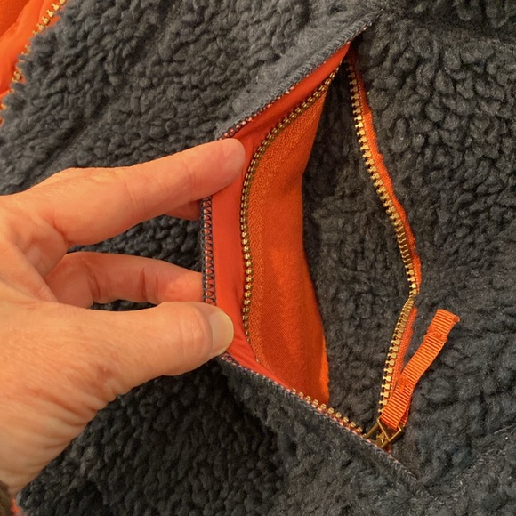 LL Bean Navy Fleece jacket w/ hood, orange trim, zippered pockets.Like new MED. - Picture 7 of 7